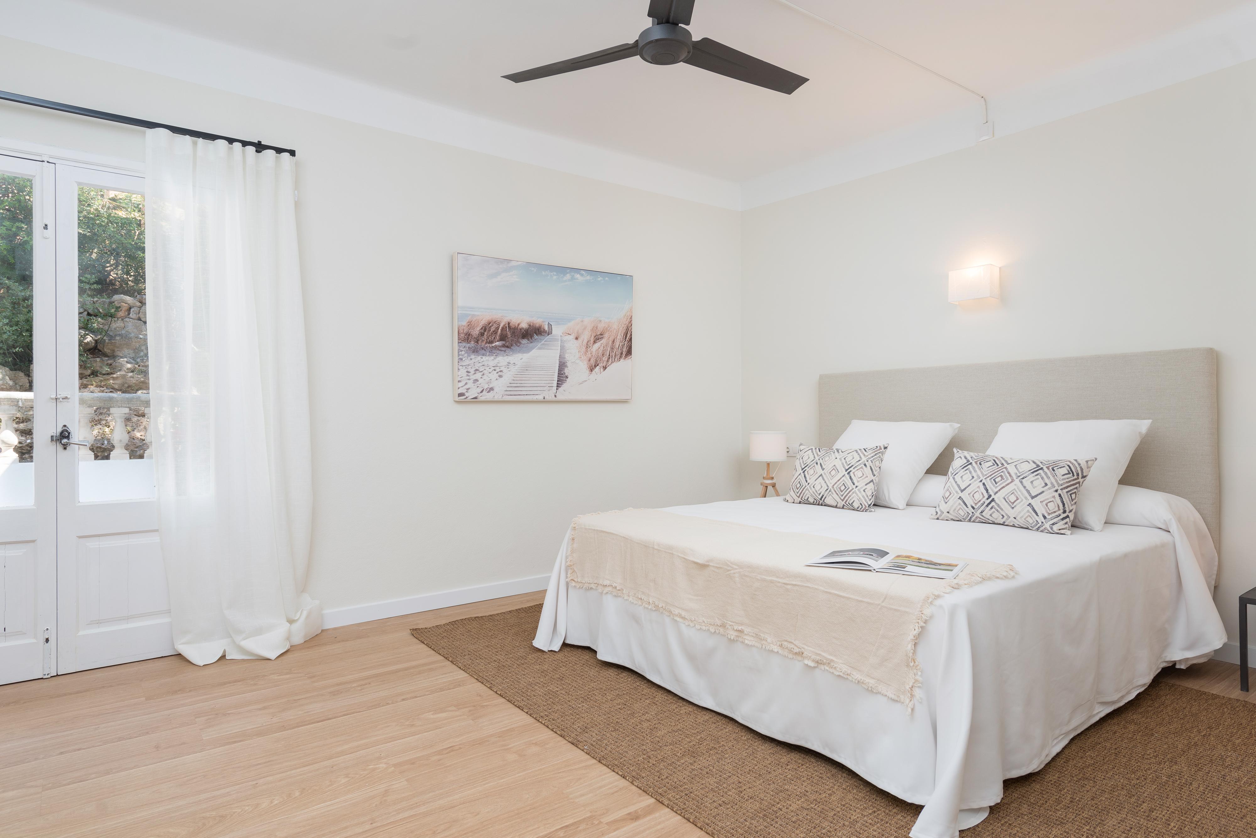 Boutique Hotel Oriola Cala de Sant Vicenc Kültér fotó