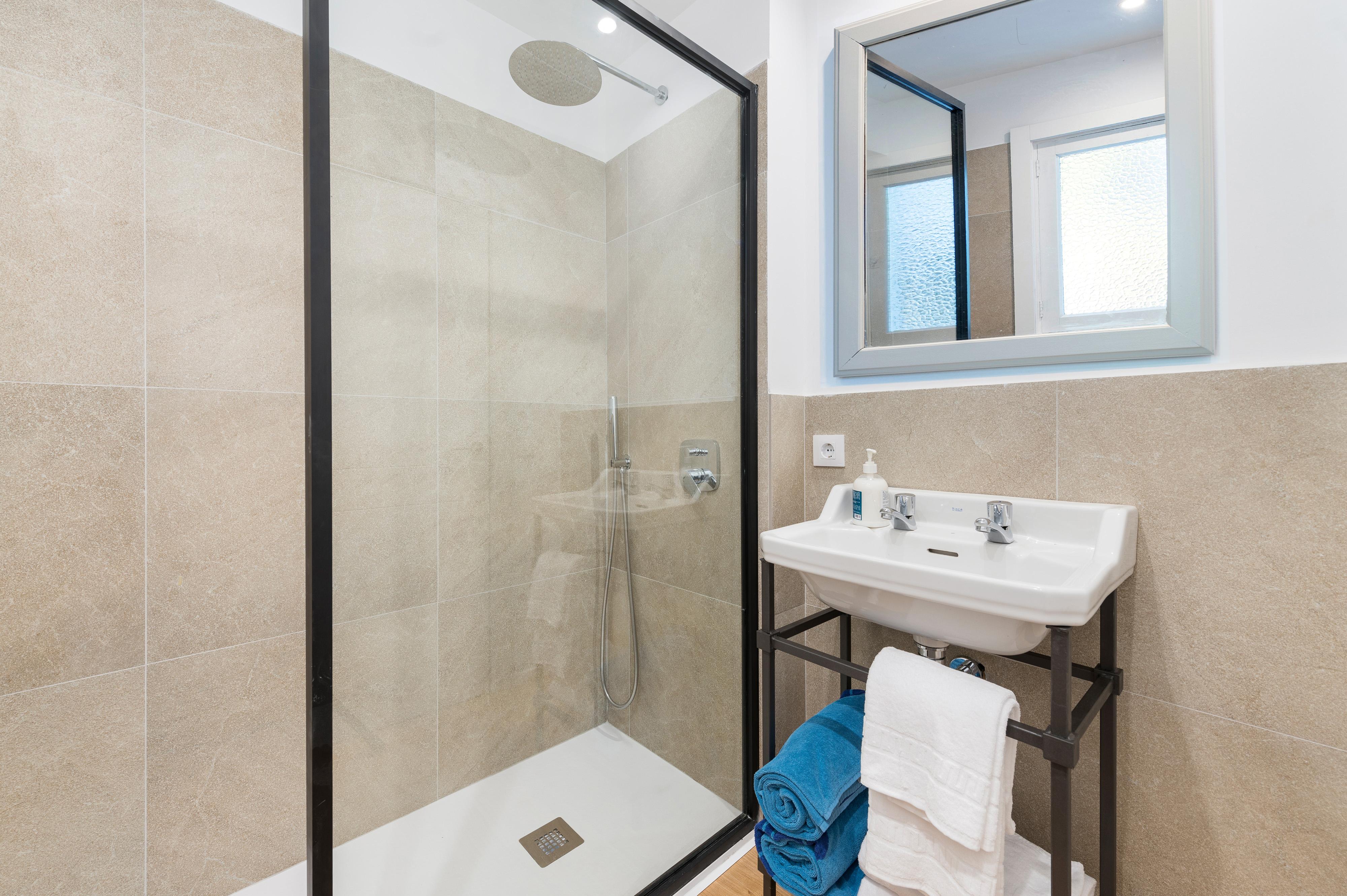 Boutique Hotel Oriola Cala de Sant Vicenc Kültér fotó