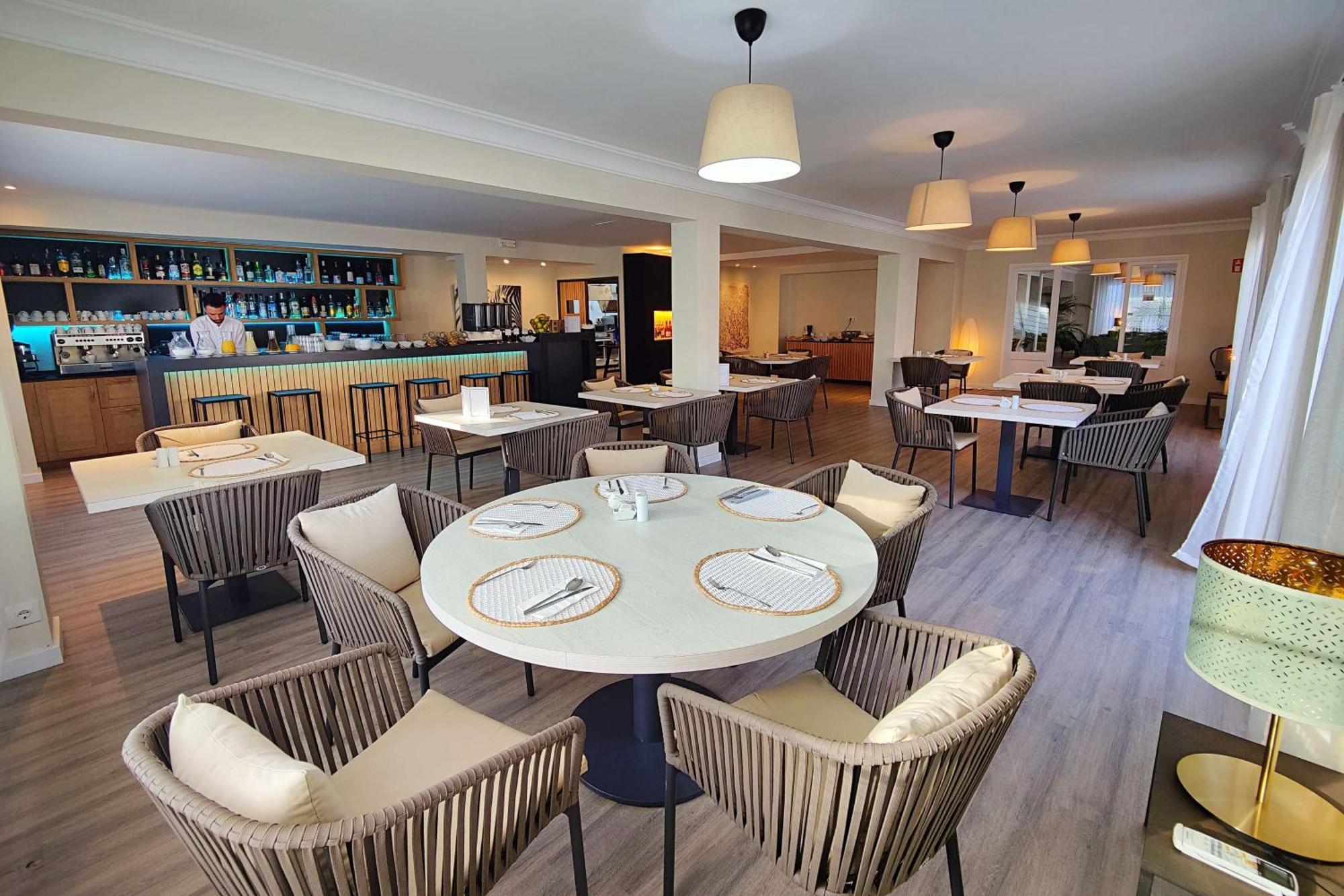 Boutique Hotel Oriola Cala de Sant Vicenc Kültér fotó