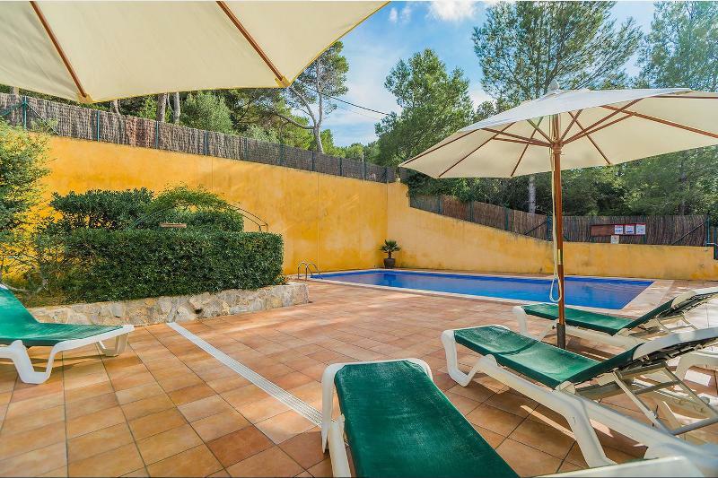 Boutique Hotel Oriola Cala de Sant Vicenc Kültér fotó